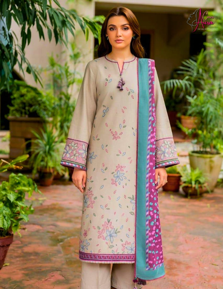 3 Pcs Women’s Unstitched Dhanak Embroidered Suit – Grey Winter Collection
