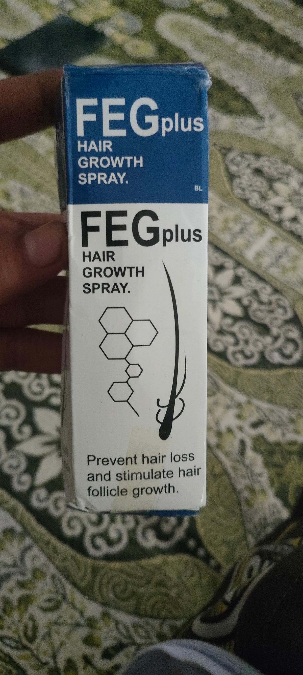 Ghar Mein Sab Use Kar Rahe Hain